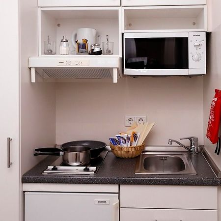 Hotel Luetzow Berlin Kültér fotó